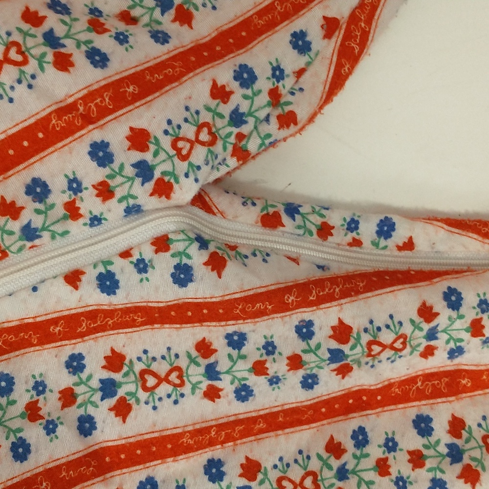 Lanz of Salzburg Vintage Red and White Kids Pajamas - Picture 4 of 9